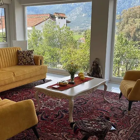 Gemuetliche Mit Pool, Extravagant, Luxurioes *