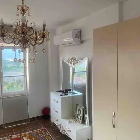 Gemuetliche Mit Pool, Extravagant, Luxurioes