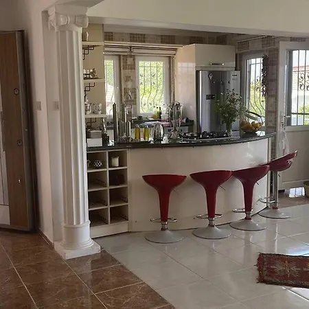 Gemuetliche Mit Pool, Extravagant, Luxurioes